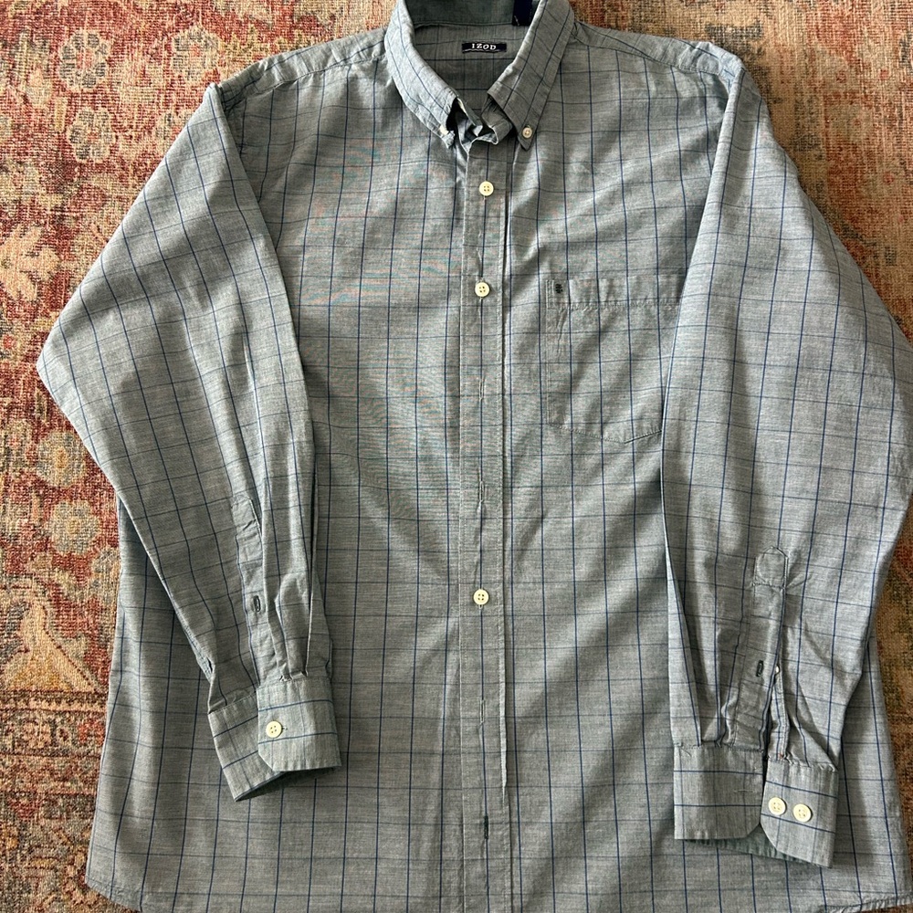 Izod Men's Blue and Gray Plaid Shirt